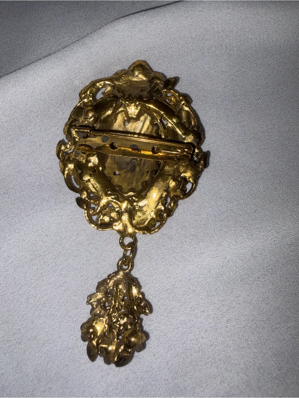 Vintage Ornate Fuchsia Rhinestone Brooch Gold Tone Floral Dangle Statement Pin